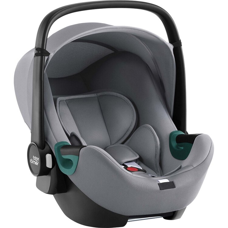 Britax Römer Baby Safe 3 2022 Frost GreyBRITAX RÖMER Autosedačka Baby-Safe 3 i-Size (61-105 cm) Frost Grey