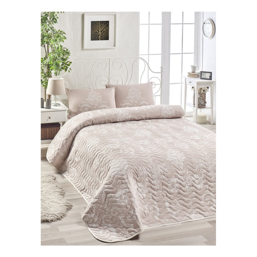 Set prehozu cez posteľ a 2 obliečok na vankúš s prímesou bavlny EnLora Home Kralice Pink 200 x 220 cm