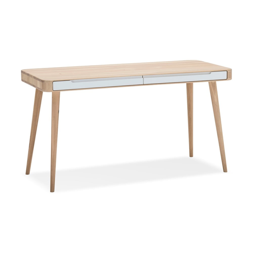 Pracovný stôl z dubového dreva Gazzda Ena 140 × 60 cm